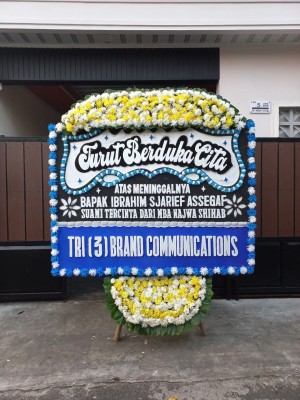 Papan Bunga Duka di Kuta Malaka